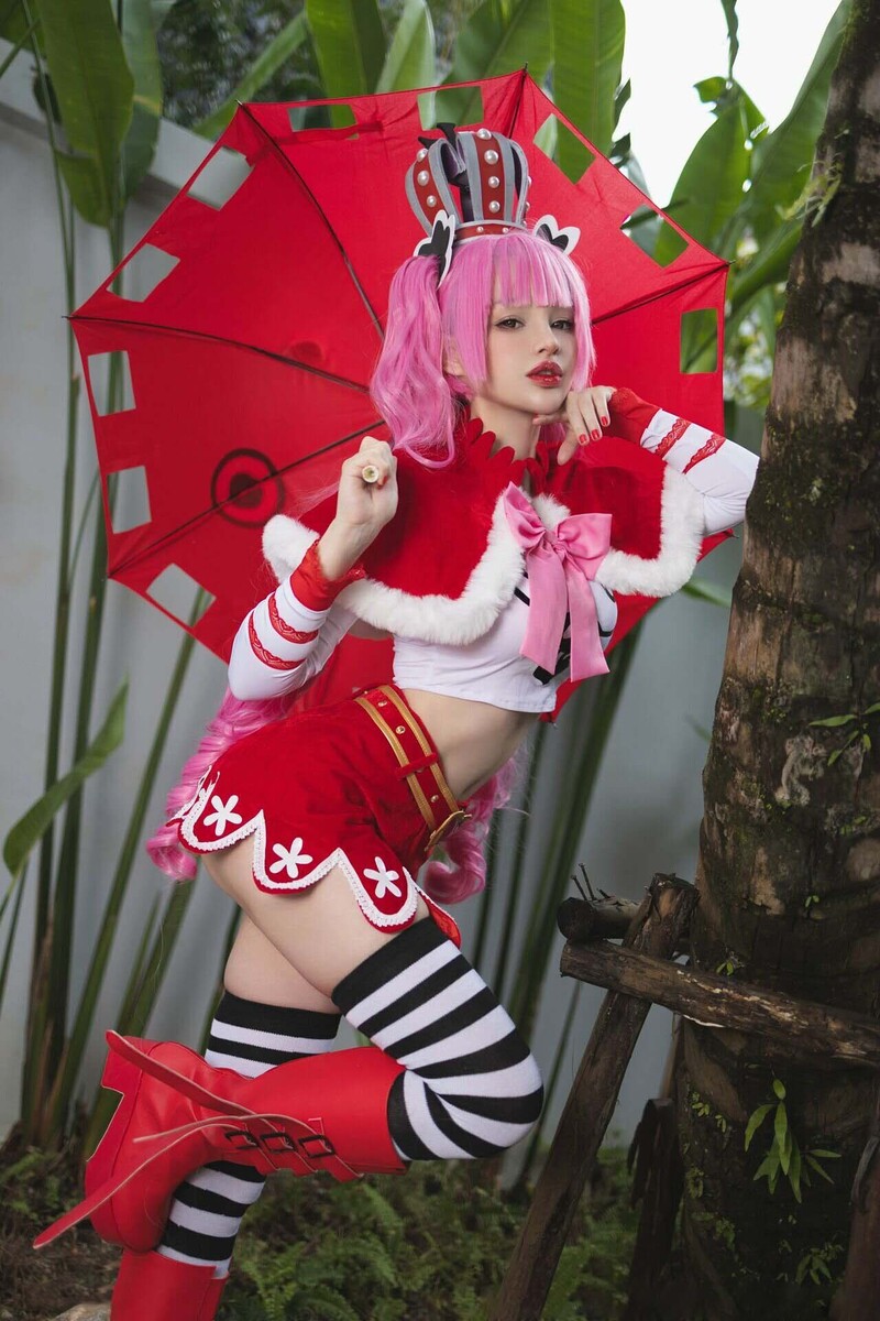 Album Ảnh Cosplay Perona | Quý Cô “công chúa sexy” xen lẫn Khiêu Gợi 3 cosplay Perona one piece 17