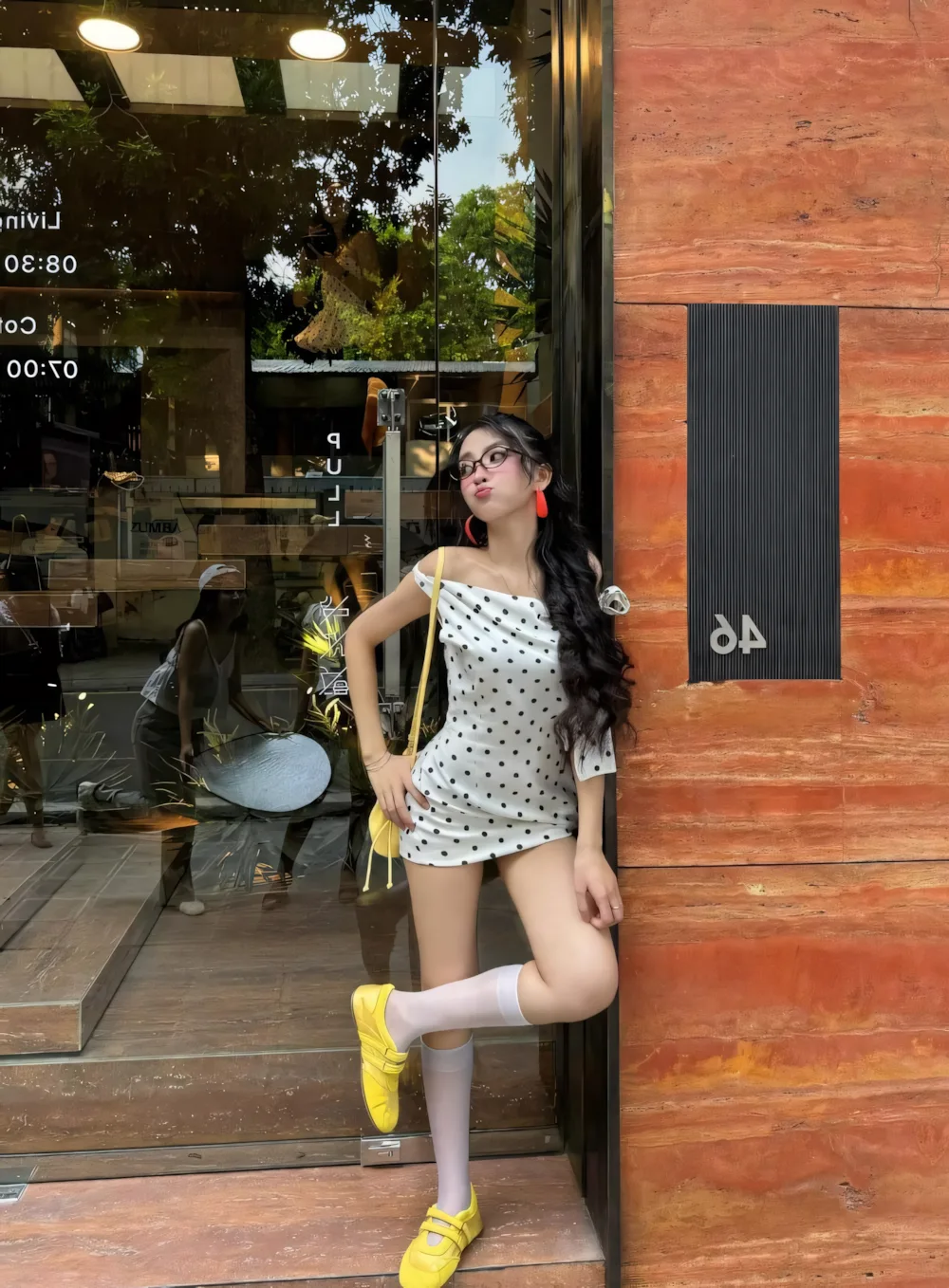 anh gai mac vay sieu ngan 10