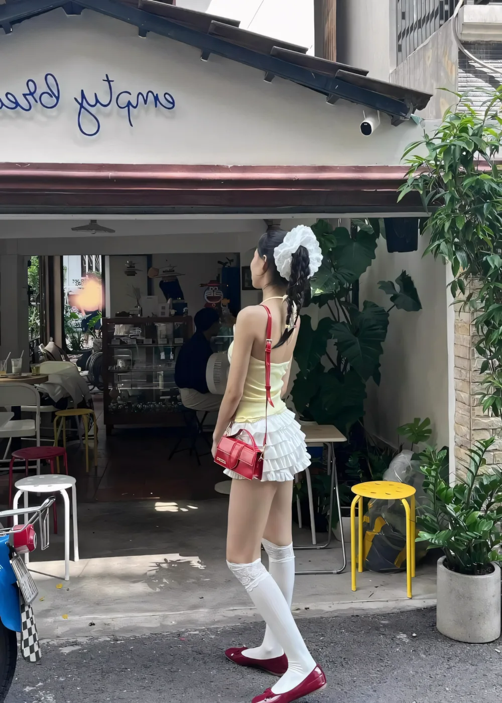 anh gai xinh mac vay ngan che mat 9